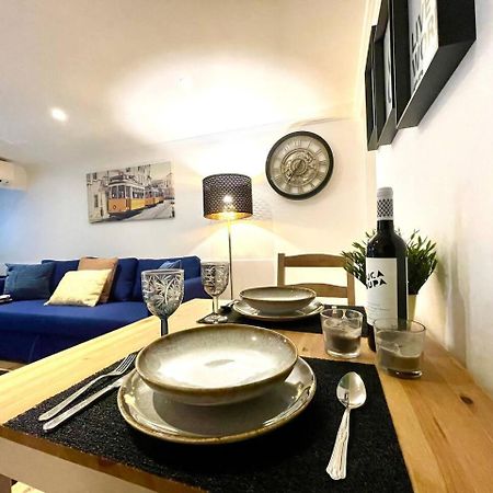 Oleiro Cozy Apartment Lisboa Extérieur photo